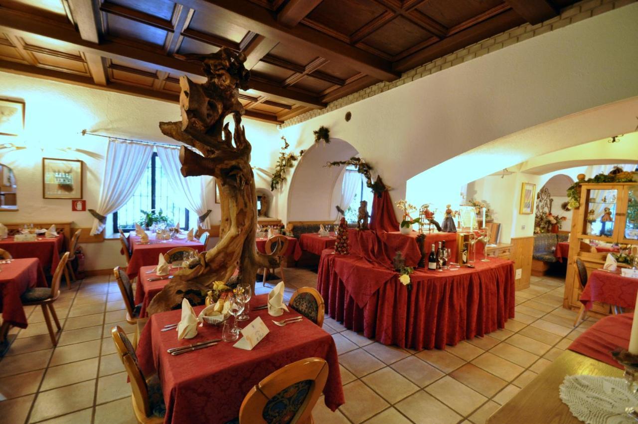 Hotel Al Forte Arabba Eksteriør billede